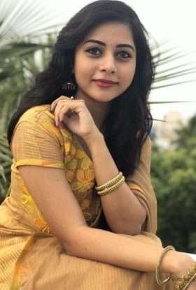 Aarushi College Call Girl in Karol Bagh, Delhi (3)