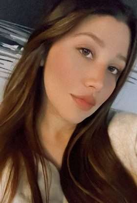 Ashvini Russian busty escort in Gurgaon, Delhi NCR (2)