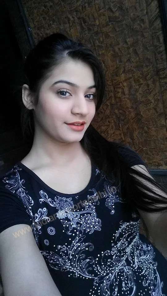 Divjot independent Delhi escort call girl (3)