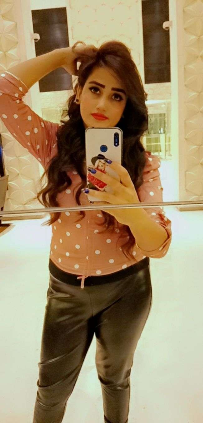 Jaspreet an incall-outcall escort in Saket, New Delhi (3)