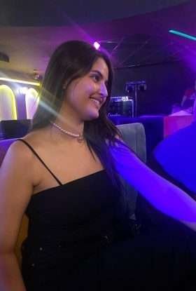 Mansi independent escort in Gurgaon, Delhi NCR (2)