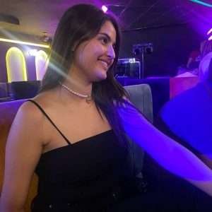 Mansi an independent escort in Delhi (3)