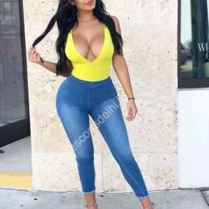 Ruhi an independent model escort in Delhi Mukherjee Nagar (2)