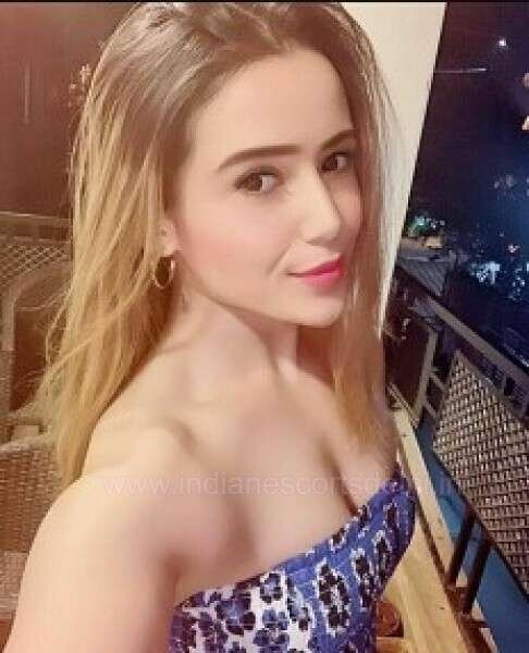 Saanvi Uzbek call girl in Delhi Connaught Place (2)
