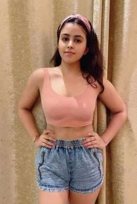 Sayba an independent College escort in Aerocity (2)