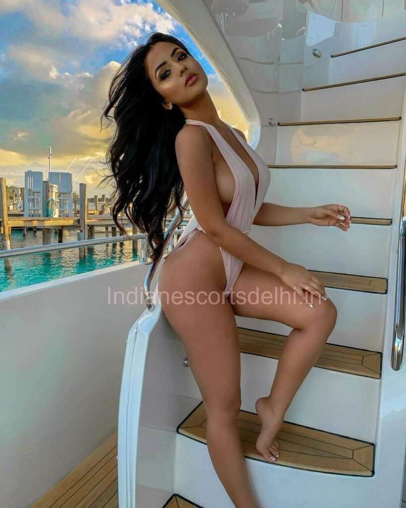 Gunjan Indian escort in Delhi and provide sex services (3)