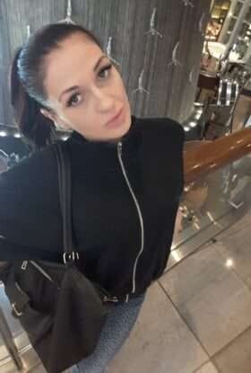 Kiran Call girl in Delhi Kiran Janakpuri Delhi escorts call girl