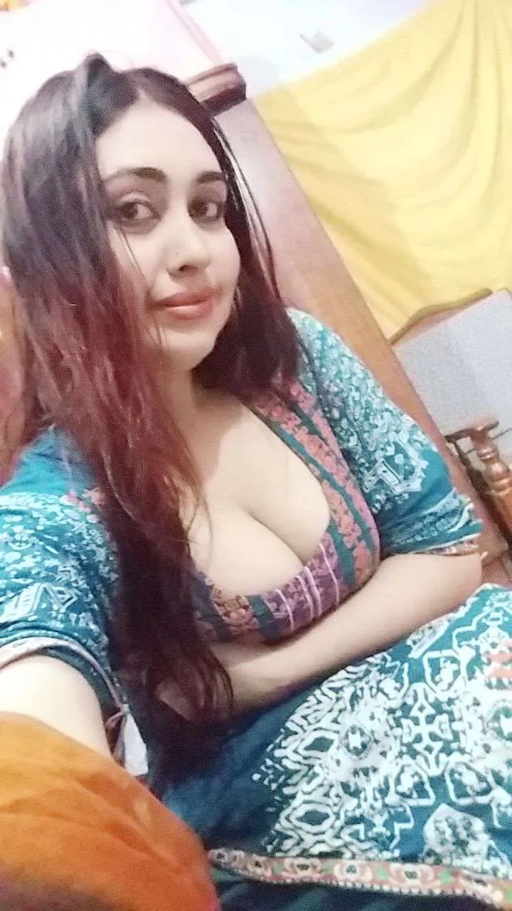 Naina Punjabi escort in Delhi