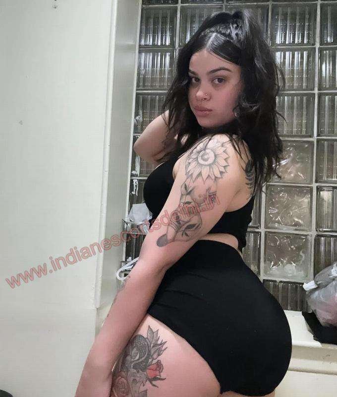 Reba African escort in Delhi