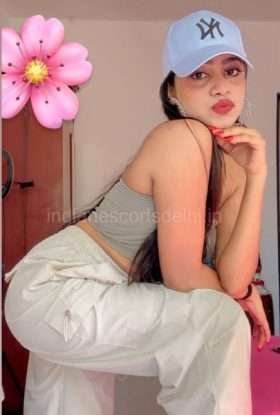 Charu Call girl in Delhi Charu Independent Escort Girl in Hauz Khas (11)