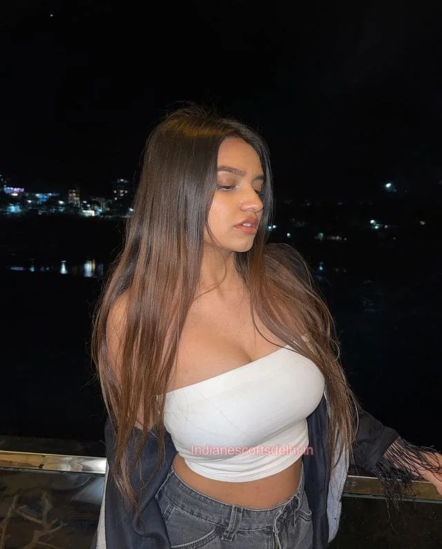 Shikha Delhi escort in Connaught Place