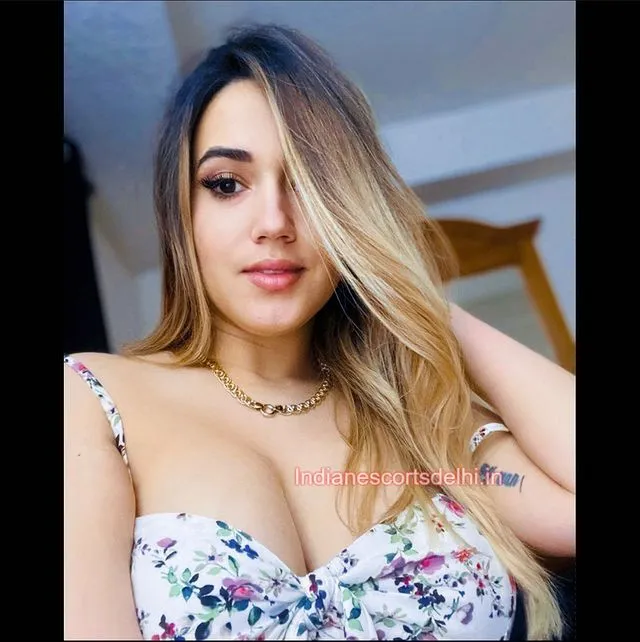 Bryci Russian escorts in Delhi NCR (2)