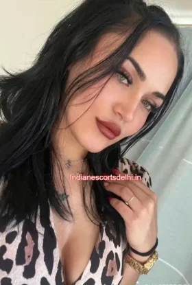 Lynn Delhi Russian escorts girl in Aerocity (4)