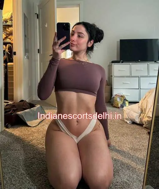 Kate High profile Russian escort in New Delhi (3)