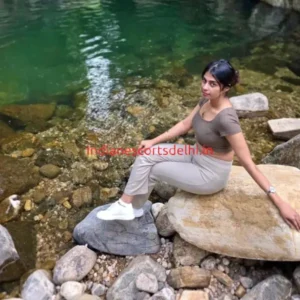Eshita Indian escort in Greater Kailash (GK-1 and 2), Delhi (1)