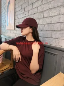 Aarushi Indian escort in Delhi (1)