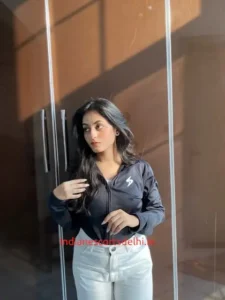 Muskan Indian escort in Laxmi Nagar, Delhi (4)
