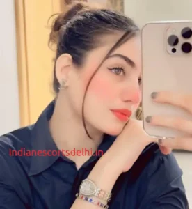 Noor Indian escort in Karol Bagh, Delhi (1)