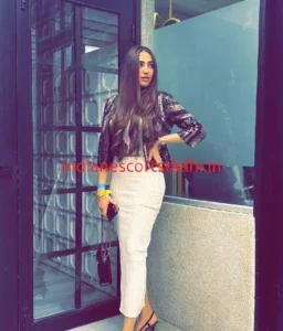 Noor Indian escort in Karol Bagh, Delhi (4)
