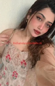 Independent Indian escort in Delhi hotel - Aditi (3)